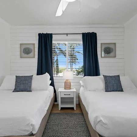 The Molloy - A Boutique Beach Resort-2